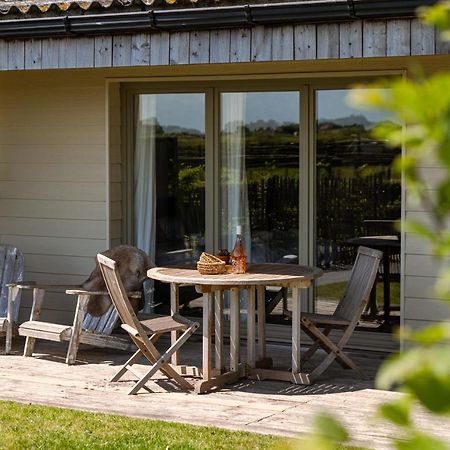 Logis Goemoete - A Romantic Getaway With Private Garden At "Houtheem" Farm Veurne Buitenkant foto